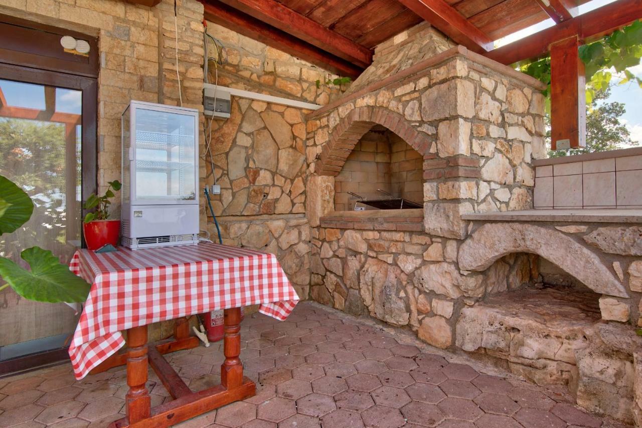 Meerblick Ferienhaus Julian nahe Rovinj Exterior foto